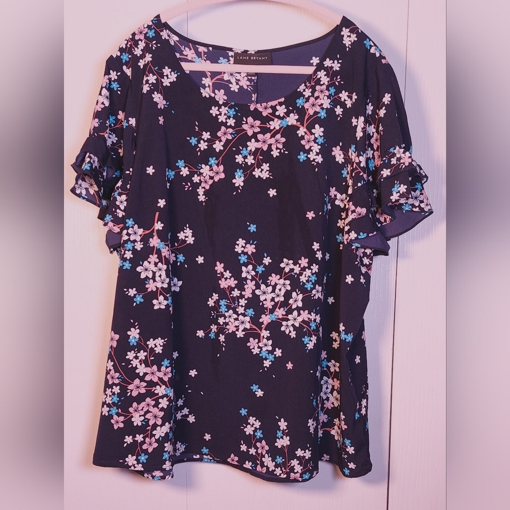 Short-sleeve Lane Bryant floral print blouse